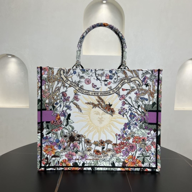 Dior Shopping Bags